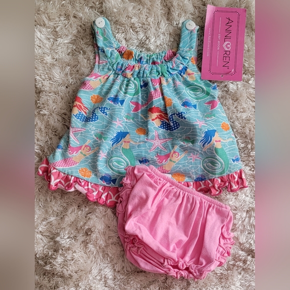 Matching Set - Picture 2 of 2